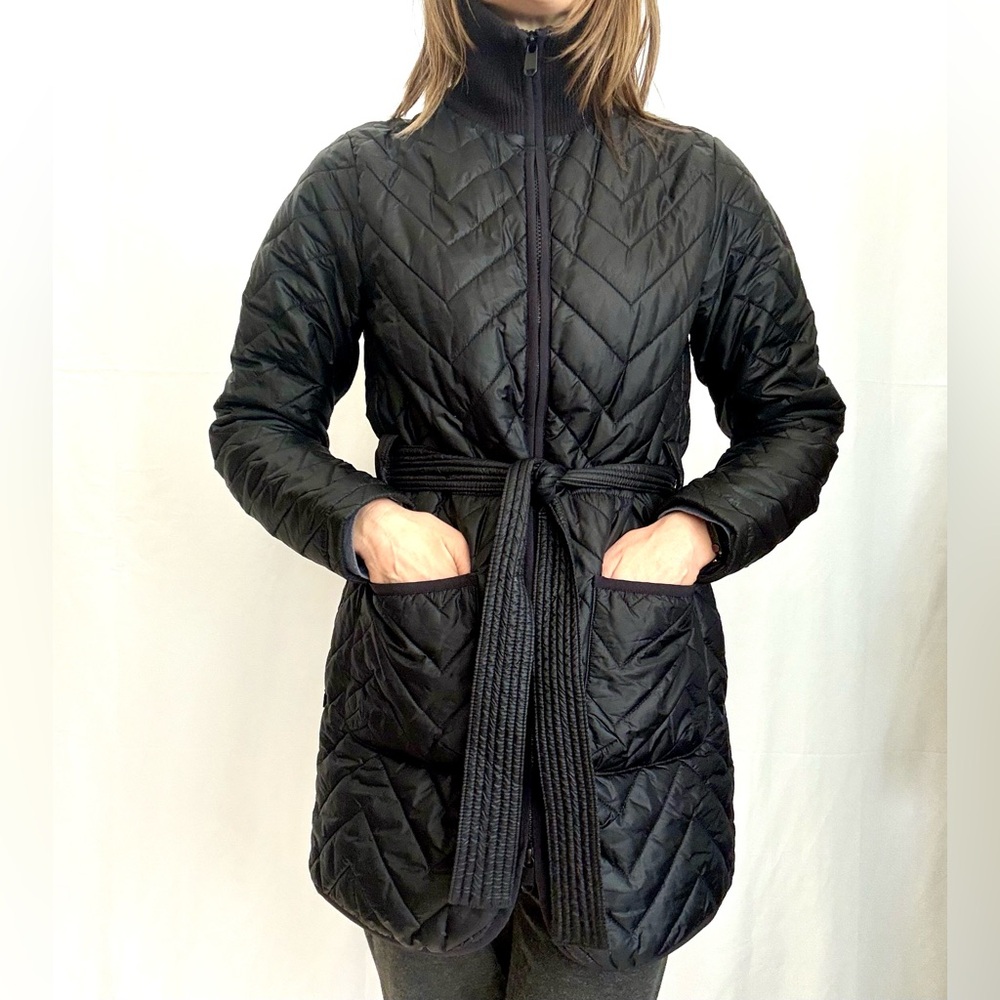 Athleta Black Chevron Quilted Puffer Coat with Belt and Two Pockets